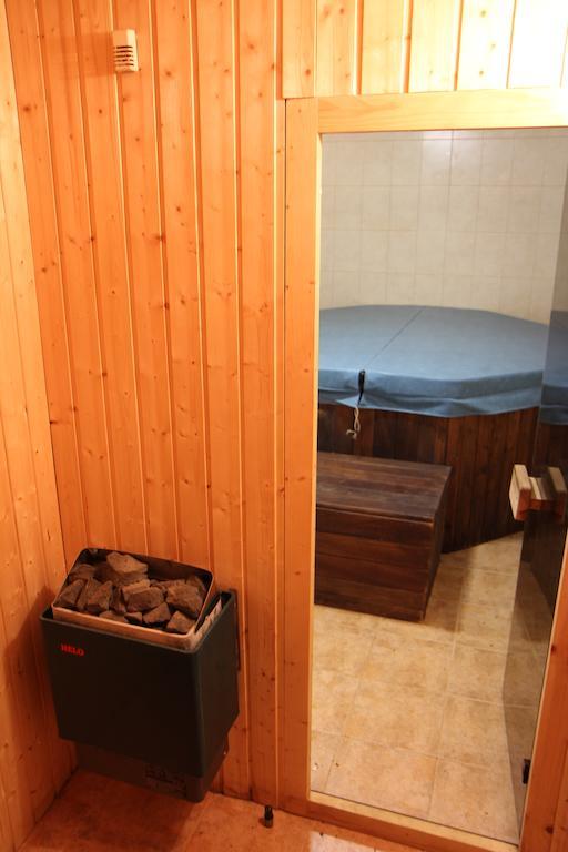 فندق New Bakalov House بوجينتسي المظهر الخارجي الصورة